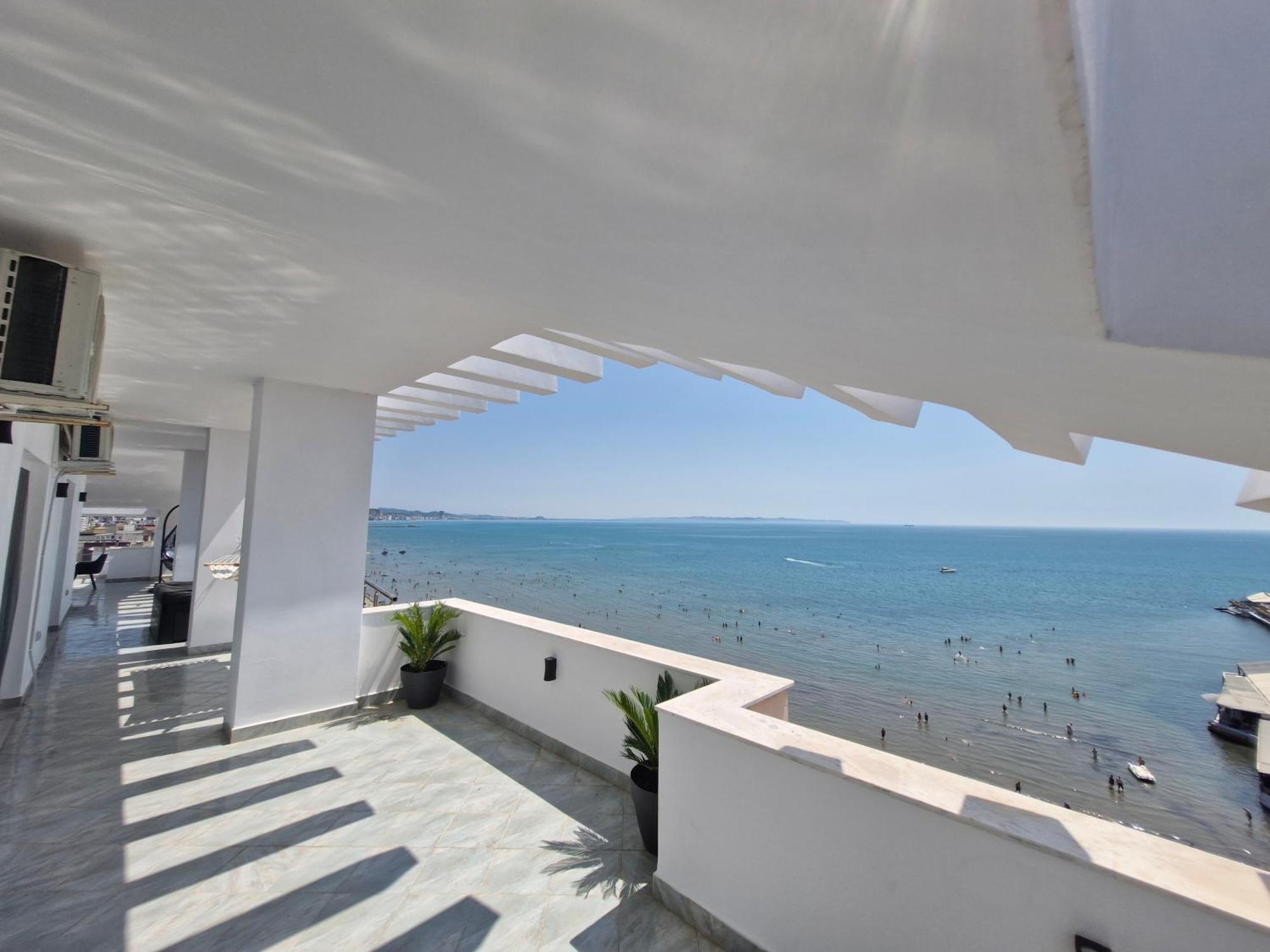 Luxury Penthouse Villa Драч Екстериор снимка