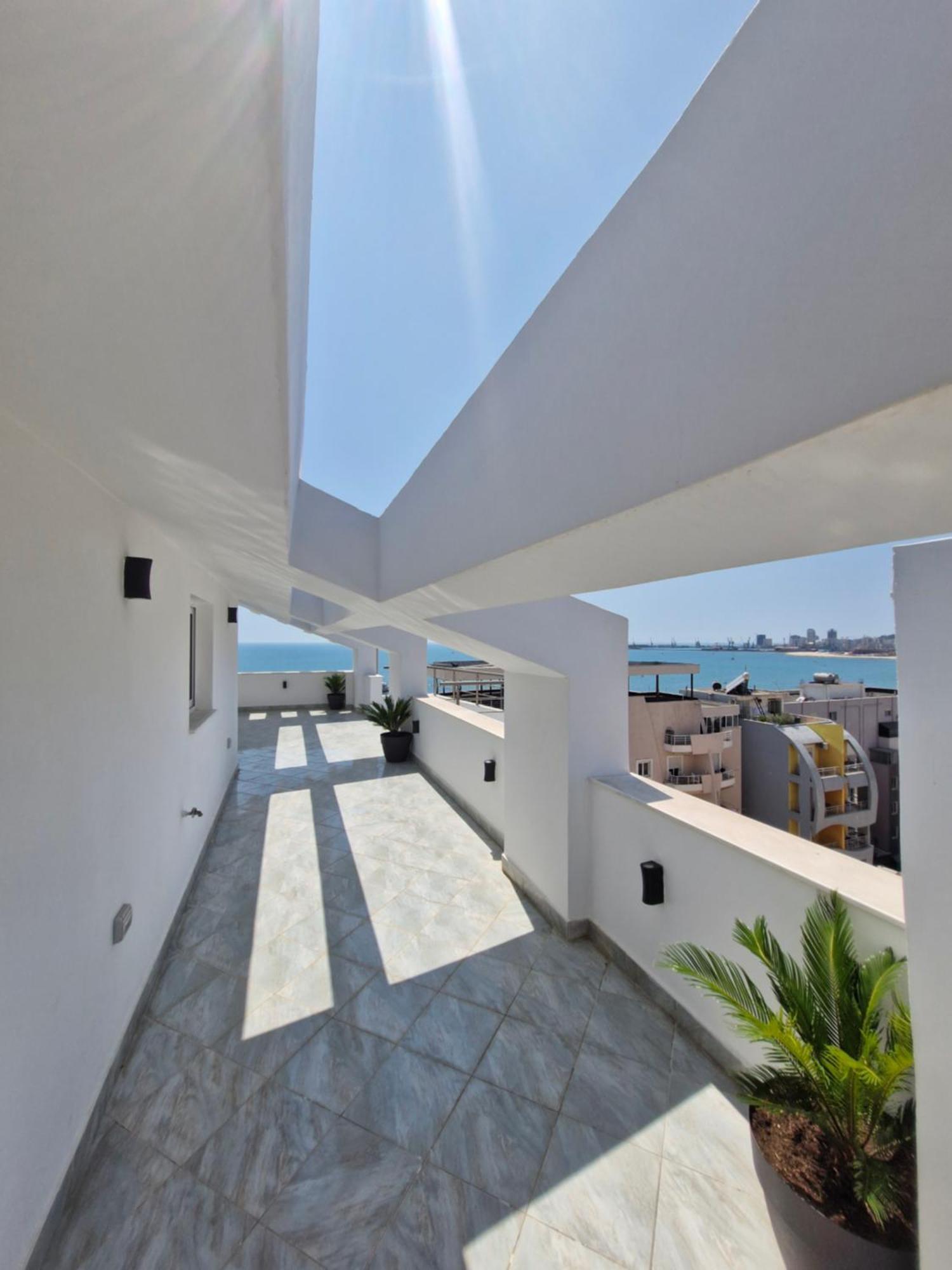 Luxury Penthouse Villa Драч Екстериор снимка