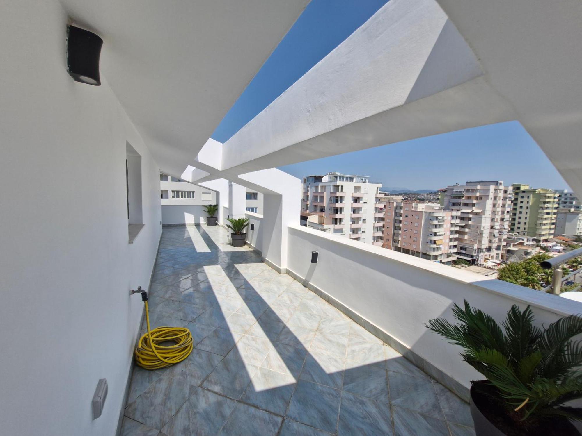 Luxury Penthouse Villa Драч Екстериор снимка